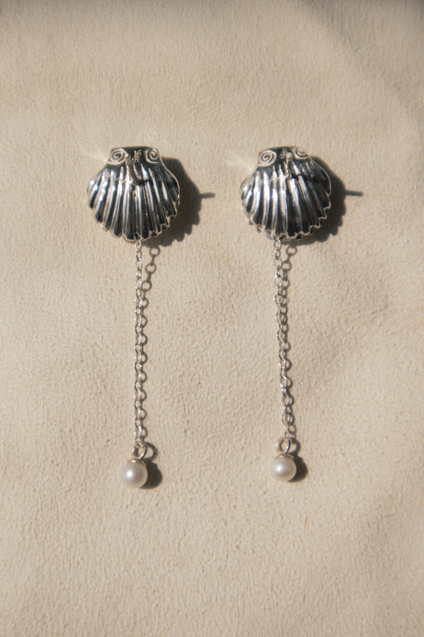 La Perlita Earrings - 925 Silver