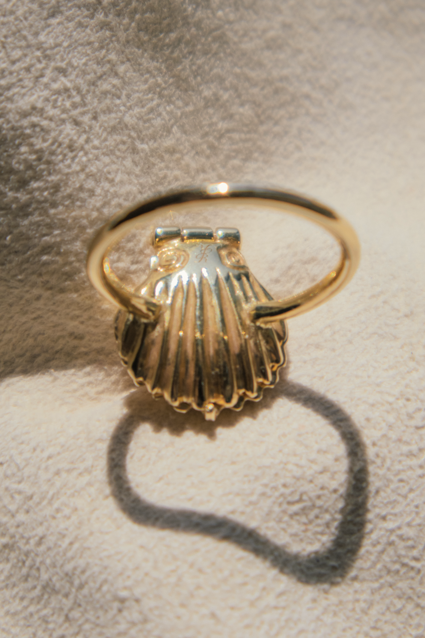 La Perlita Secret Message Ring - 18K Gold Vermeil