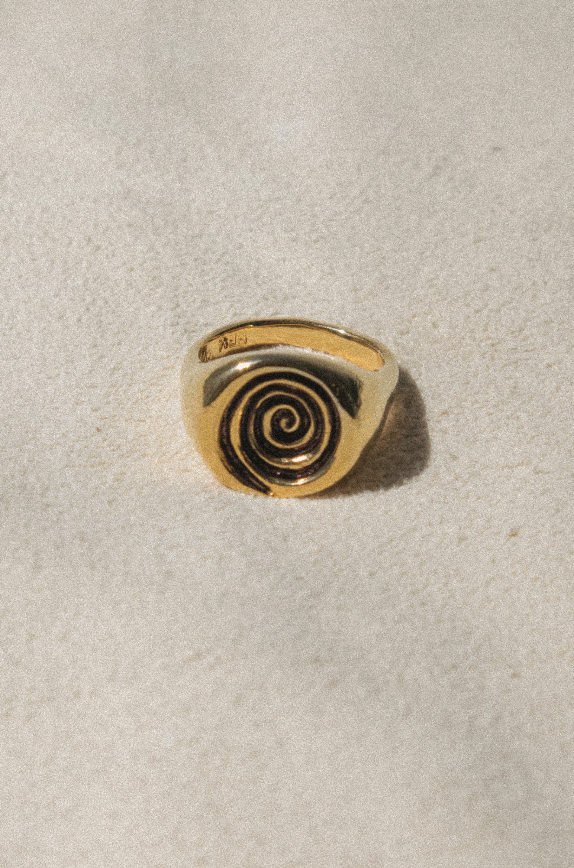 Anillo de sello La Marea - 18k Oro Vermeil