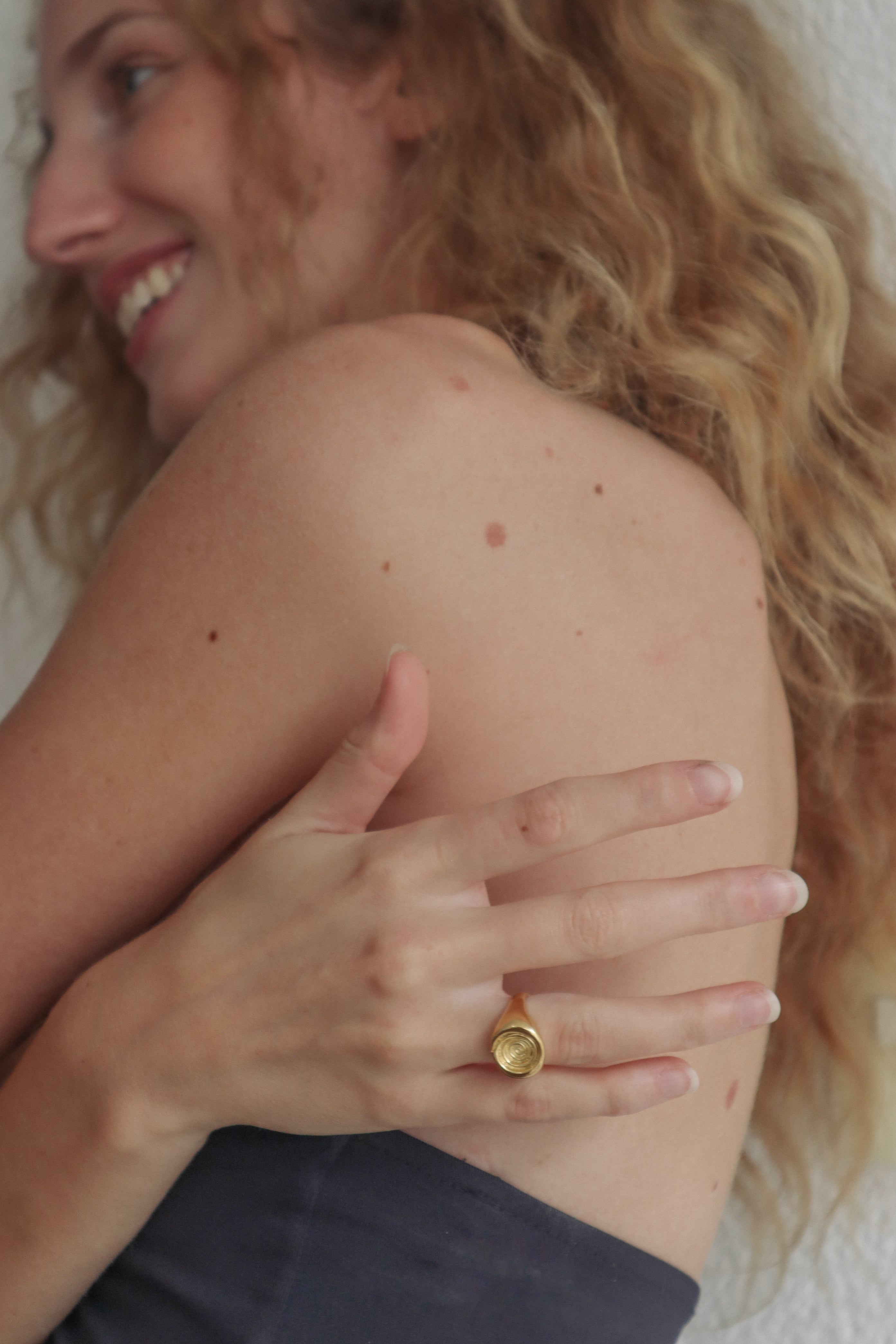 Anillo de sello La Marea - 18k Oro Vermeil