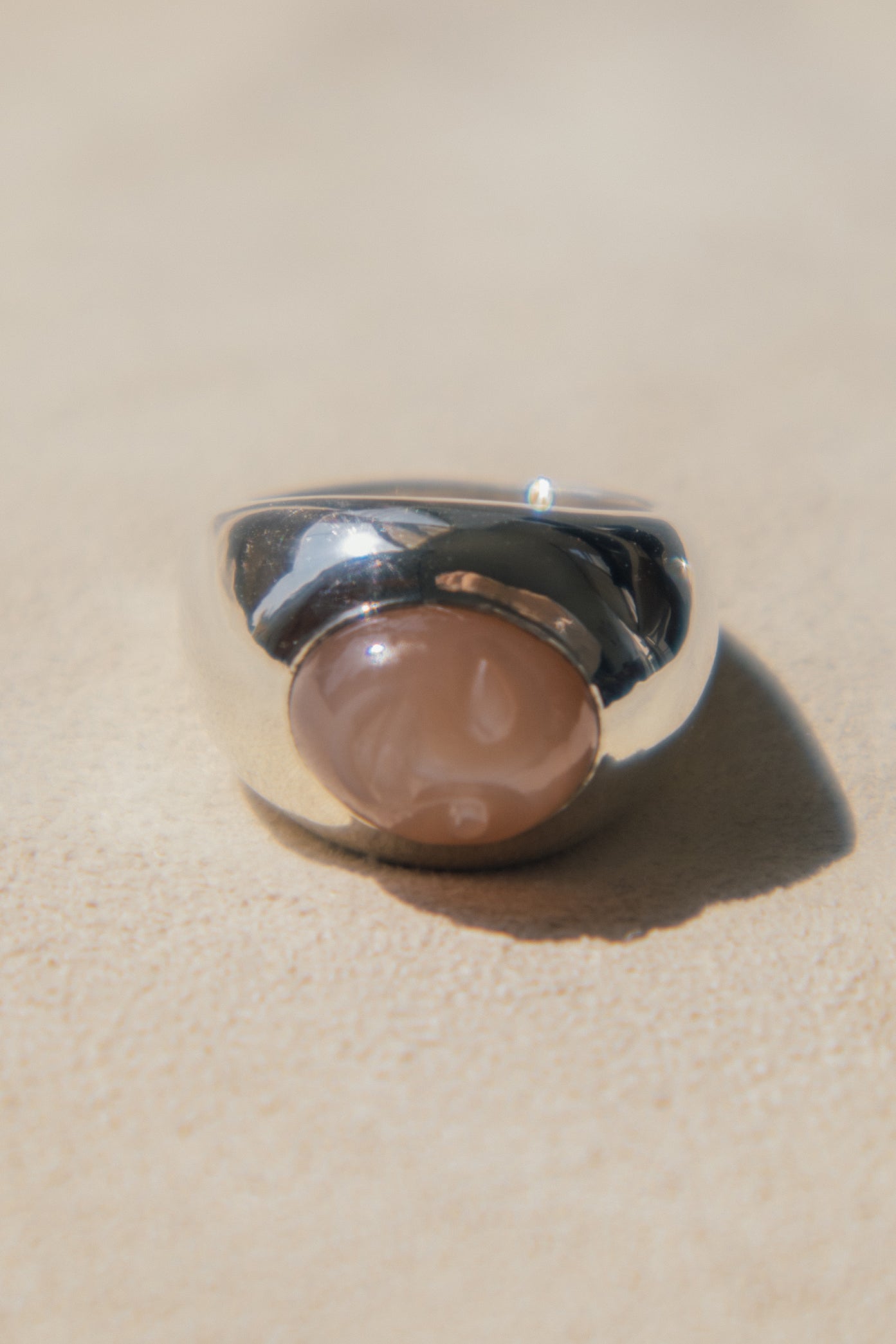 Soma Moonstone Ring - 925 Silver